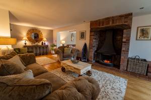 Ecopsia Sitting Room6